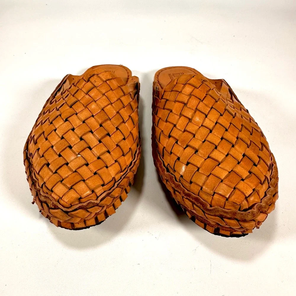 Mohinders Elegant Handwoven Leather Mule Slide Slip